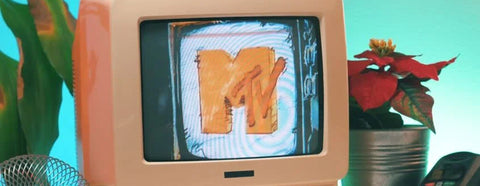 DVD/Blu-ray/Cassette