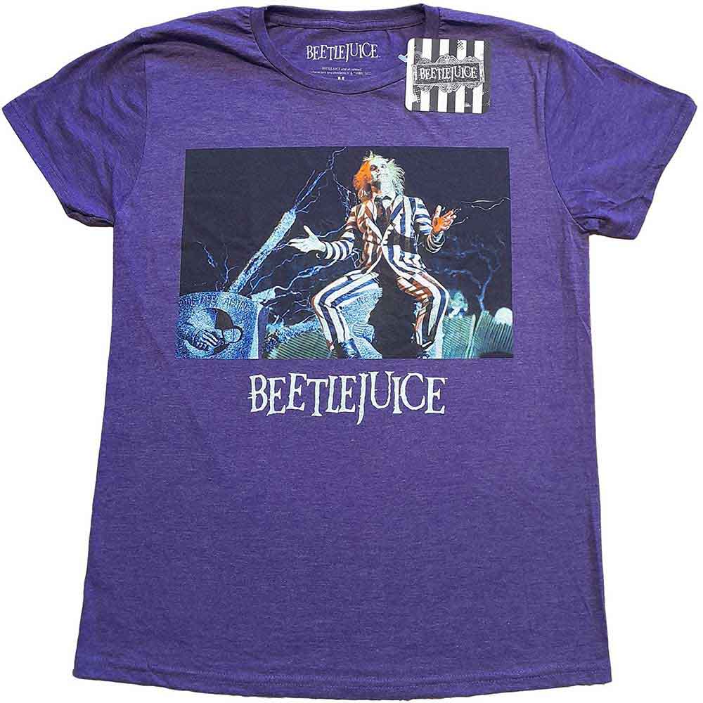 Warner Bros T Shirt - Sitting on a Tombstone