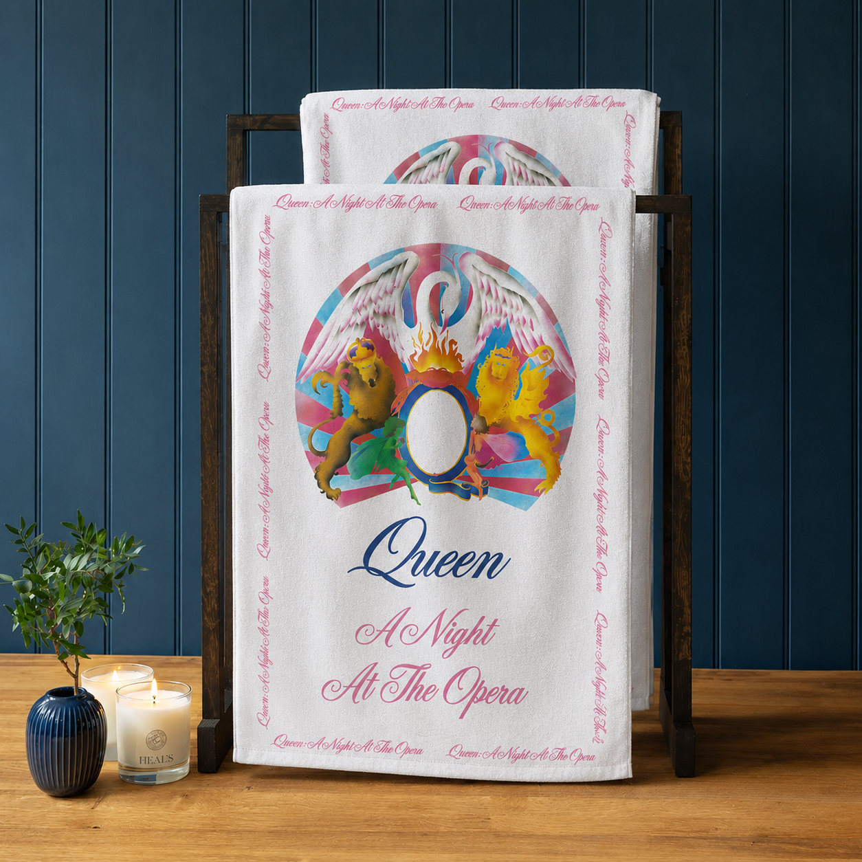Rocksax Queen Towel - Night At The Opera