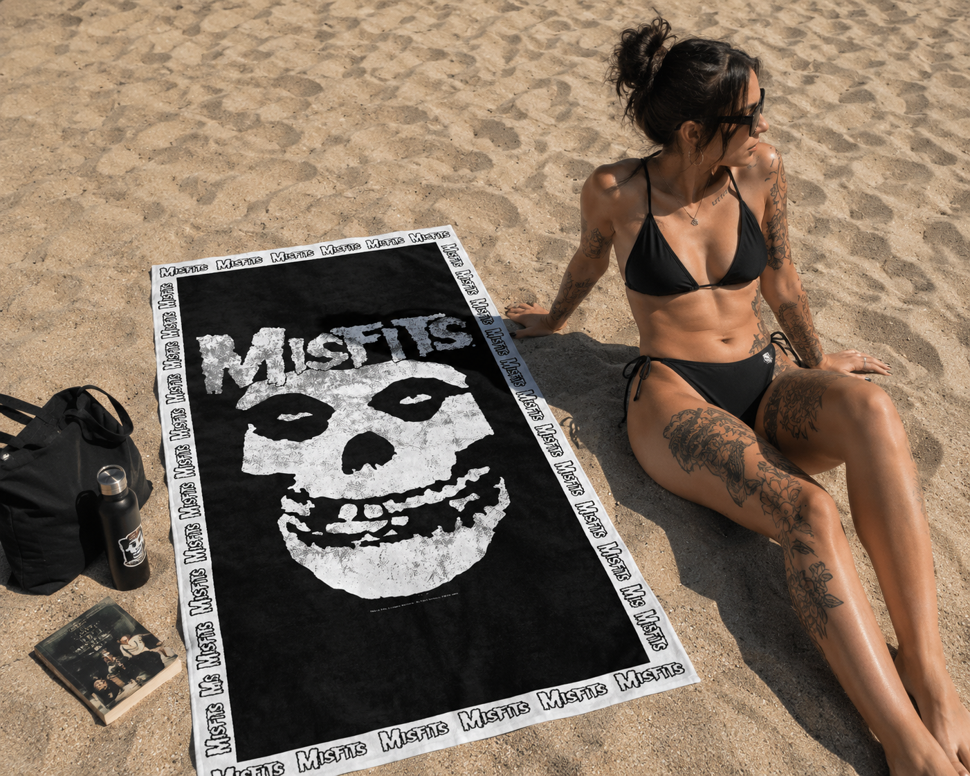 Rocksax Misfits Towel - Fiend Red