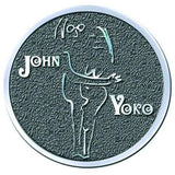 John Lennon Pin Badge - John & Yoko Embrace HiChrome